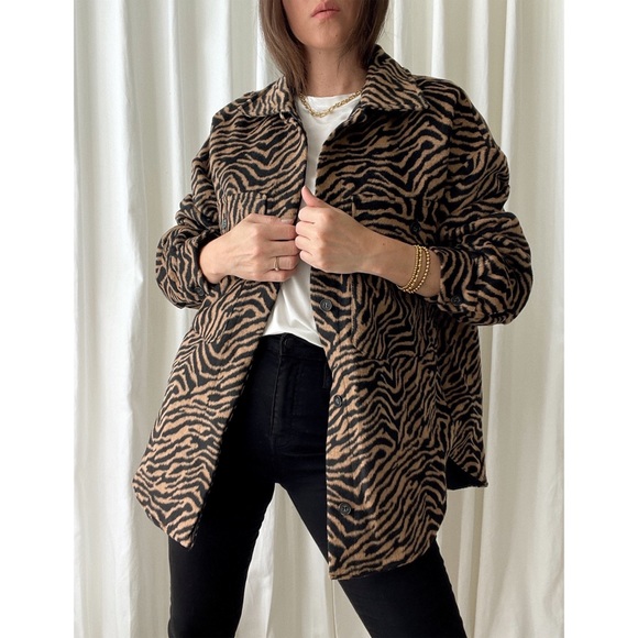 CAMERON JACKET — In Camel/Black - Picture 4 of 9